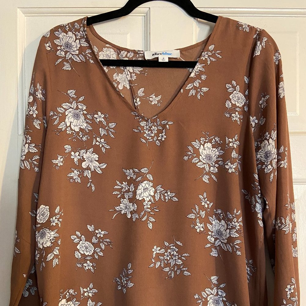 Stitch Fix Alice Blue Ariela Bow Back Detail Blouse - Like new!